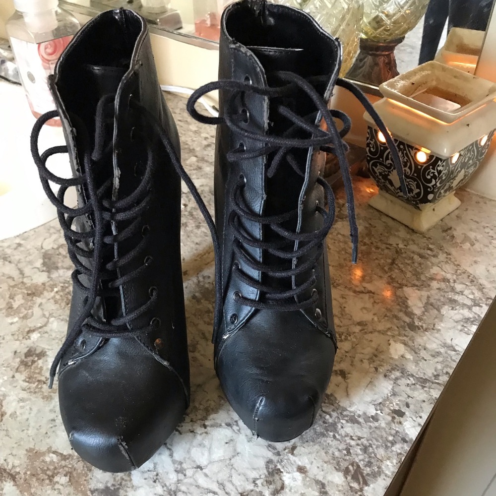 Women shoes